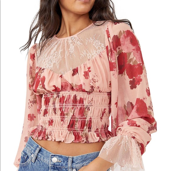 Free People Tops - 🌸Free People Floral Blouse🌸